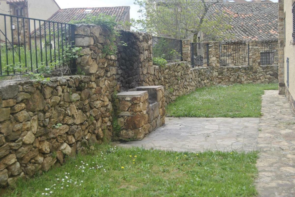 Huertas Apartment La Serna del Monte ภายนอก รูปภาพ