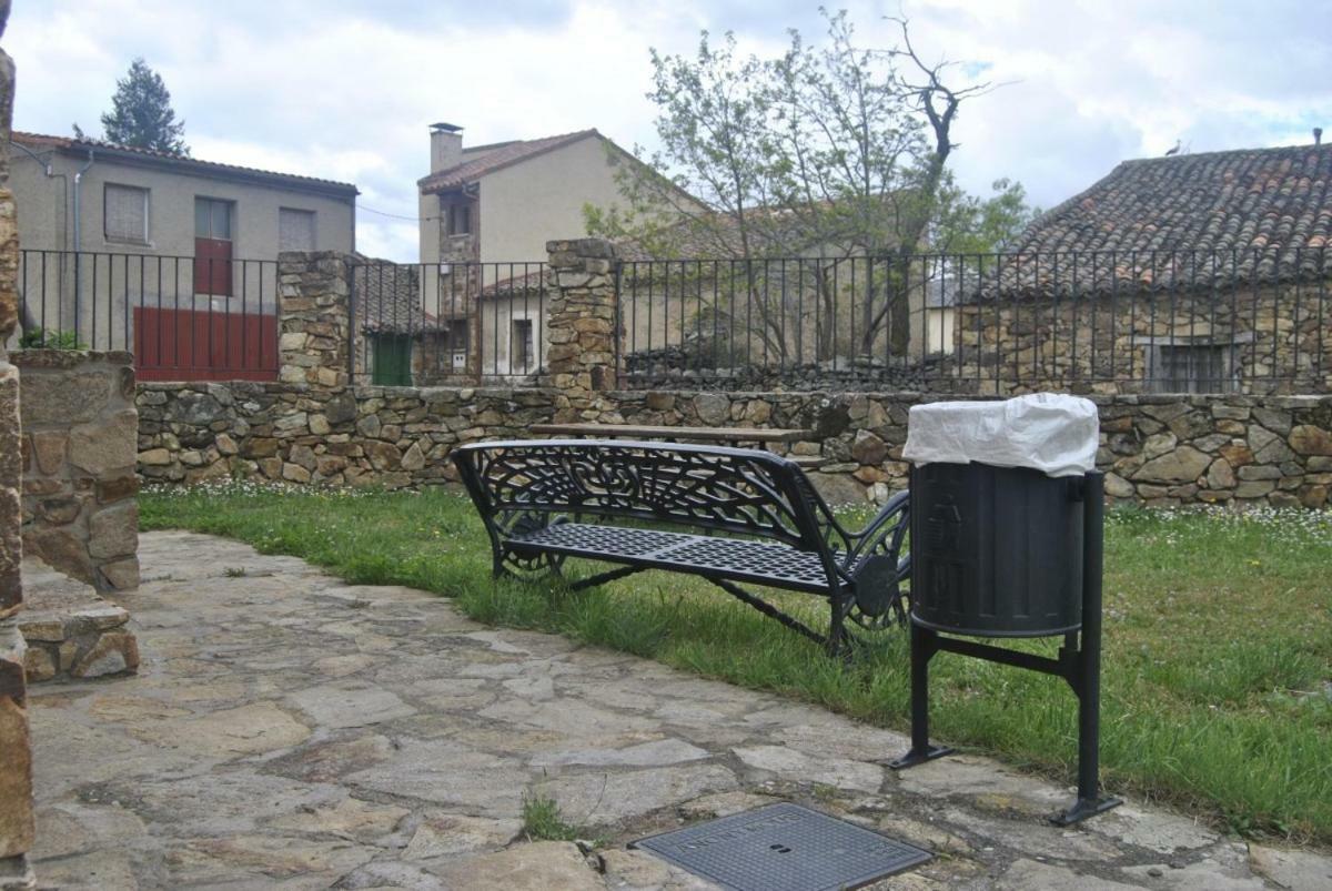 Huertas Apartment La Serna del Monte ภายนอก รูปภาพ